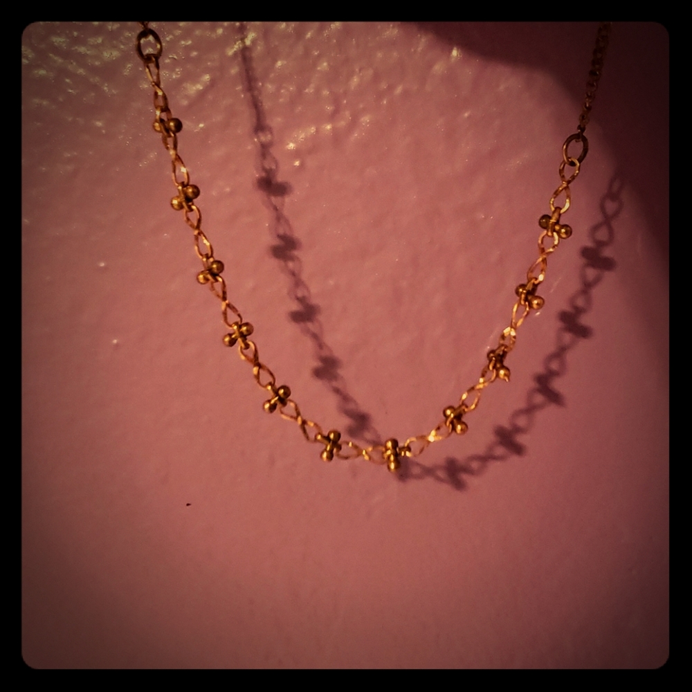 Cute rose glod necklace